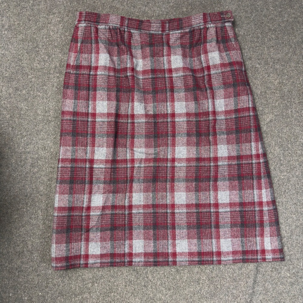 Pendleton Vintage Wool Plaid Skirt Red Grey Made in USA Size 34 Waist Midi